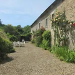Gite De La Ferme De La Cour Crasville (Manche)
