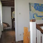 Gite De La Ferme De La Cour Crasville (Manche)