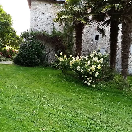 Gite De La Ferme De La Cour Tatil Evi *