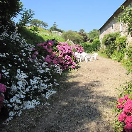 De La Ferme De La Cour Crasville (Manche)